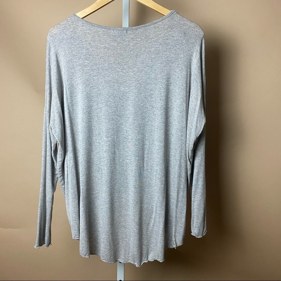 Urban Outfitters Silence + Noise Medium Faux Wrap Top Flowy Slouchy Boho V Neck - Picture 3 of 6